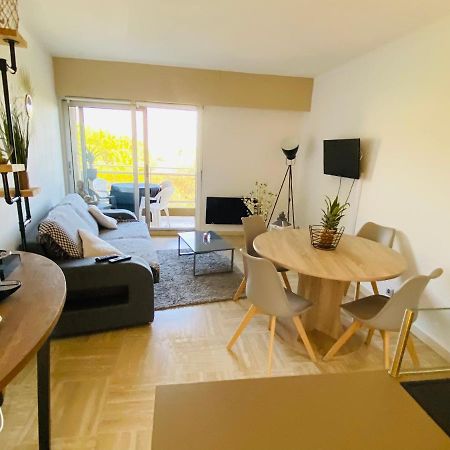 Appartement Cote D'Azur Plage - Piscine - Tennis Villeneuve-Loubet Exterior foto